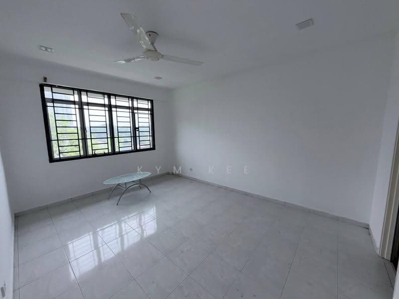 Pangsapuri untuk Dijual di Sri Akasia - Kym Kee - Living Room - PropertyGuru.com.my