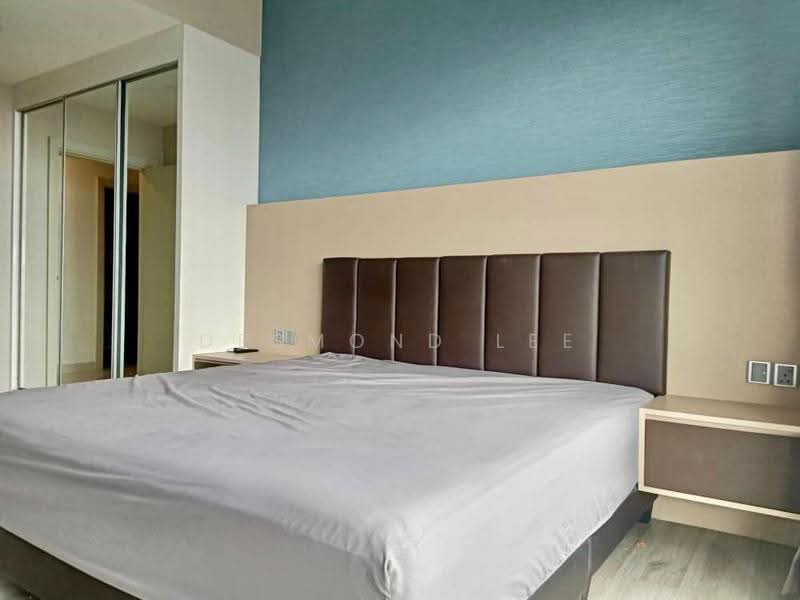 Kediaman Servis untuk Dijual di Southkey Mosaic - Desmond Lee - Bedroom - PropertyGuru.com.my