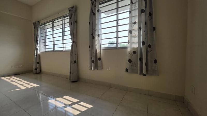 Kondominium untuk Dijual di Lagoon Suites - J J - Interior - PropertyGuru.com.my