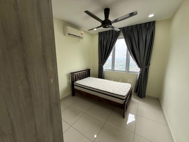 Kondominium untuk Dijual di Aurora Residence @ Lake Side City - Ethan Tham - Bedroom - PropertyGuru.com.my