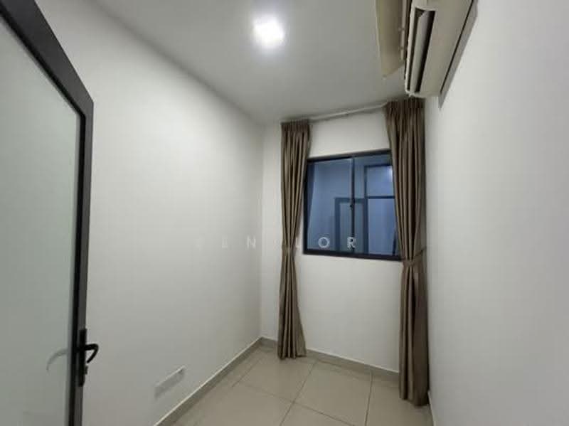 Kediaman Servis untuk Dijual di TRiGON Luxury Residences - Ben Lor - Interior - PropertyGuru.com.my
