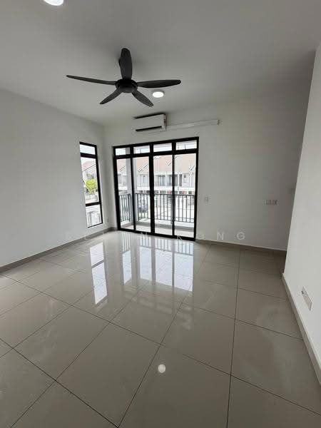 Terraced House for Sale in Iskandar Puteri (Nusajaya) (Johor) - Seven Kong - Living Room - PropertyGuru.com.my