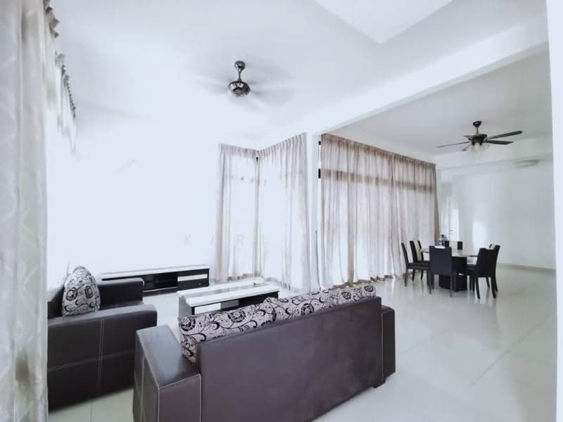 Cluster House for Sale in Setia Eco Cascadia (Tebrau) - Karl Lim - Living Room - PropertyGuru.com.my