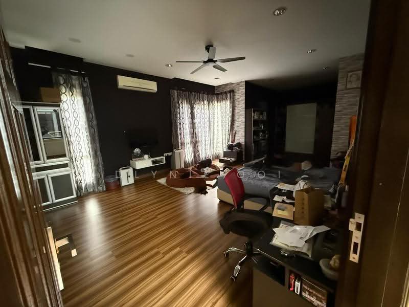 Bungalow House untuk Dijual di Saujana Impian (Kajang) - Dlynie Ooi - Living Room - PropertyGuru.com.my
