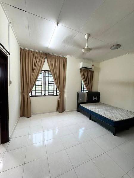 Rumah Teres 2-Tingkat untuk Dijual di Taman Setia Indah (Tebrau) - Jovel Lim - Bedroom - PropertyGuru.com.my
