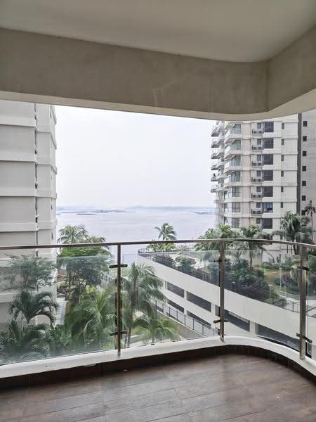 Pangsapuri untuk Disewa di Kings Bay @ Country Garden Danga Bay - Darren Ngu - Balcony - PropertyGuru.com.my