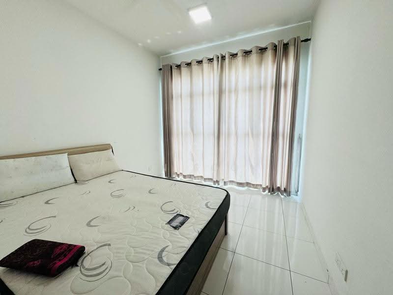 Kediaman Servis untuk Dijual di Sky Loft Premium Suites - Dan Soon - Bedroom - PropertyGuru.com.my