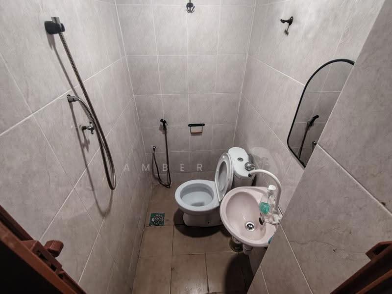 Rumah Teres 2.5-Tingkat untuk Dijual di Taman Dato Senu (Sentul) - Amber Ng - Bathroom - PropertyGuru.com.my