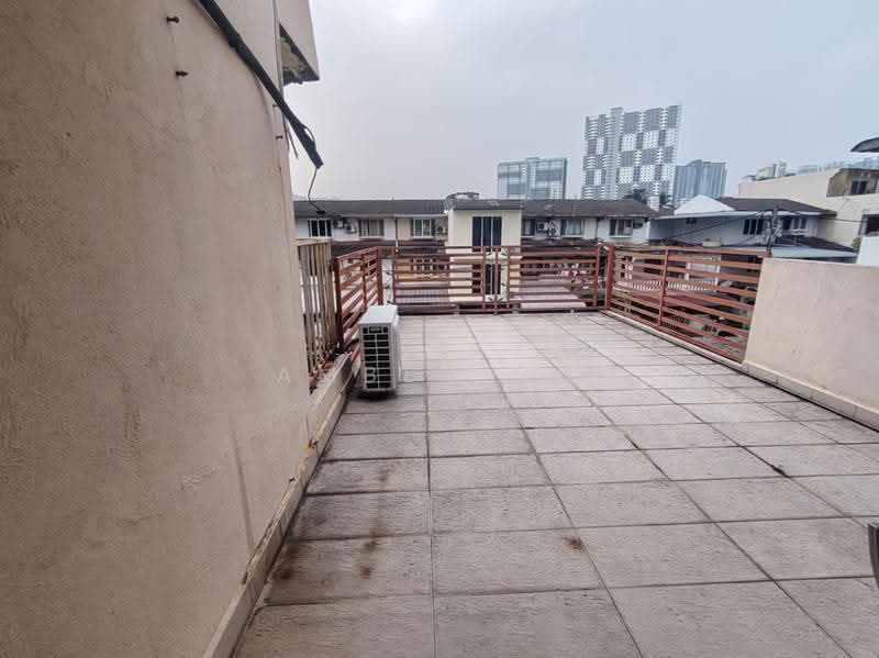Rumah Teres 2.5-Tingkat untuk Dijual di Taman Dato Senu (Sentul) - Amber Ng - Exterior - PropertyGuru.com.my