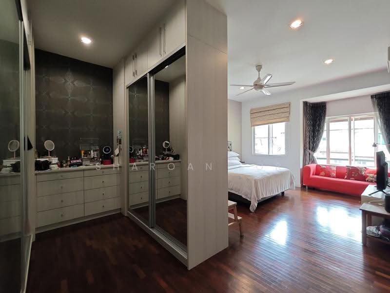 Townhouse for Sale in Sunway Damansara (Kota Damansara) - Sharoan Sor - Bedroom - PropertyGuru.com.my