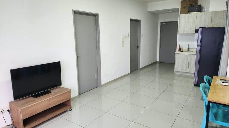 Kondominium untuk Disewa di The Edge Residence - Eric Lau Mun Chung - Living Room - PropertyGuru.com.my