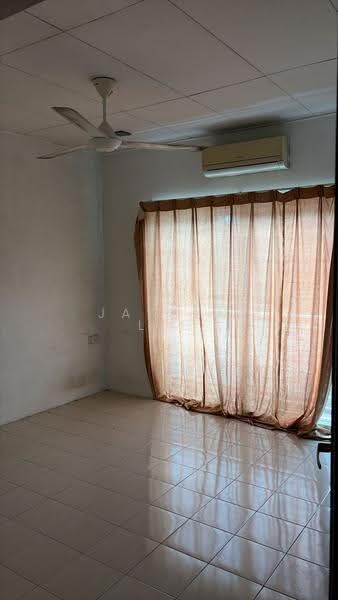2-storey Terraced House for Sale in Setia Indah (Setia Alam) - Jayden Lee - Interior - PropertyGuru.com.my