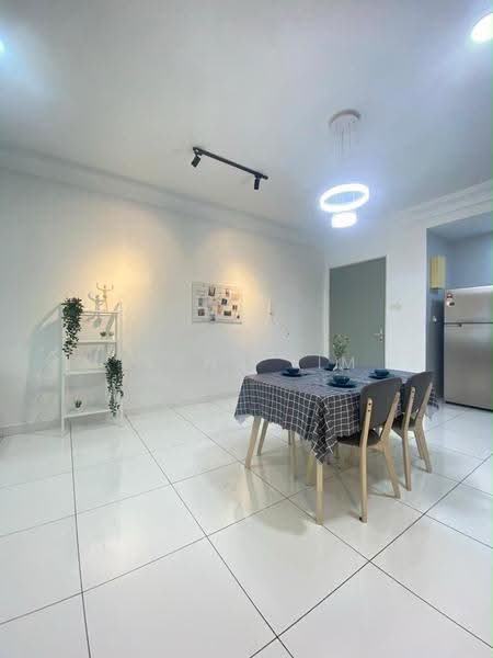 Kediaman Servis untuk Disewa di The Platino Serviced Apartment - Elena Lim - Dining Room - PropertyGuru.com.my