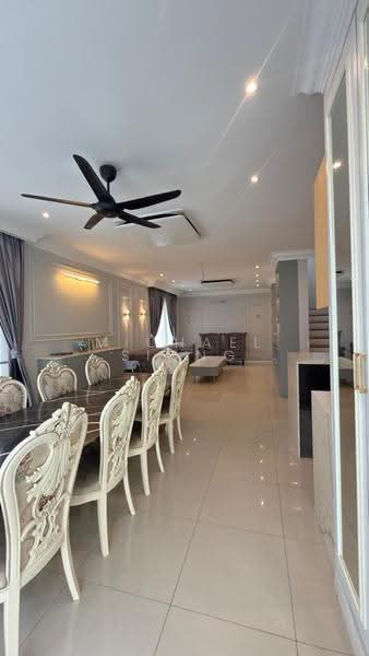 3-storey Terraced House for Rent in Tamansari (Rawang) - Michael Siong - Living Room - PropertyGuru.com.my