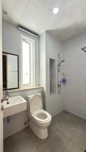3-storey Terraced House for Rent in Tamansari (Rawang) - Michael Siong - Bathroom - PropertyGuru.com.my