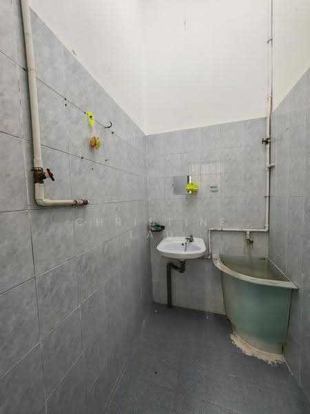1-storey Terraced House for Sale in Taman Canning (Ipoh) - Christine Lau - PropertyGuru.com.my