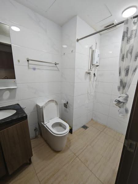 Kediaman Servis untuk Disewa di Country Garden Central Park - Iwen Yap - Bathroom - PropertyGuru.com.my