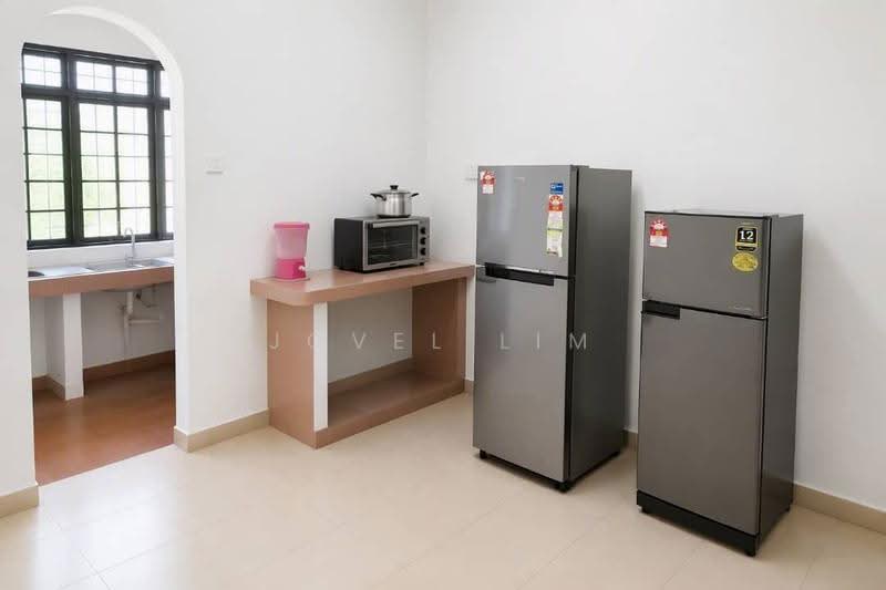 Rumah Teres 2-Tingkat untuk Dijual di Taman Tampoi Indah (Tampoi) - Jovel Lim - Kitchen - PropertyGuru.com.my