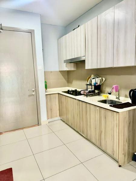 Condominium for Rent at Mutiara Ville - Luwis Ling - Kitchen - PropertyGuru.com.my