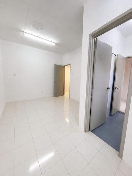 2-storey Terraced House for Sale in Taman Universiti (Bangi) - Mis Saha - Interior - PropertyGuru.com.my
