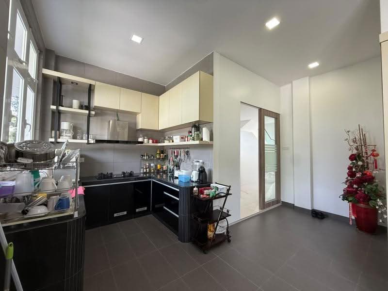 Bungalow House untuk Dijual di Batu Pahat (Johor) - NGO - Kitchen - PropertyGuru.com.my
