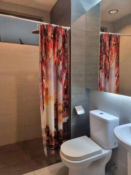 Service Residence for Rent at Cybersquare - Yeong . - Bathroom - PropertyGuru.com.my
