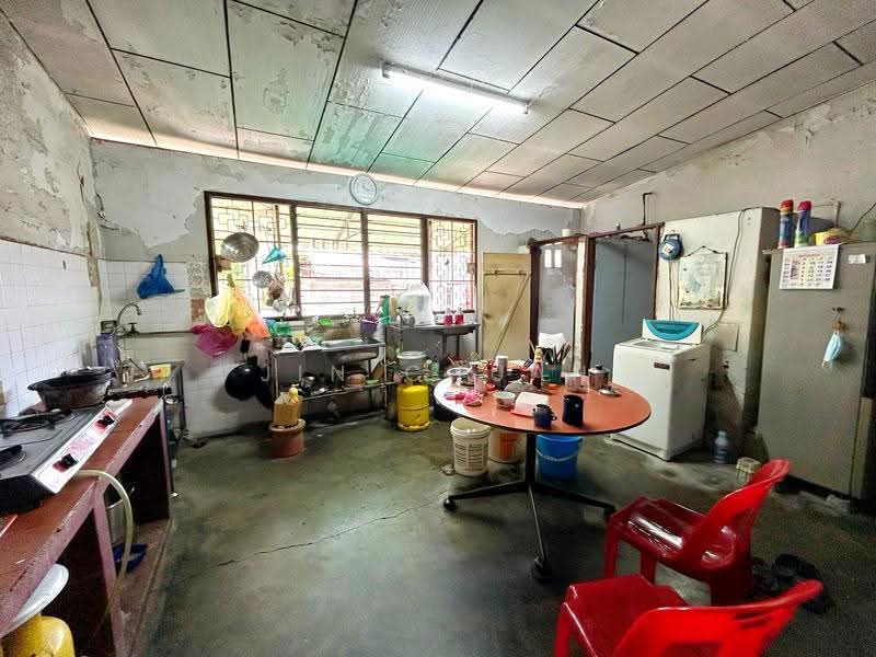 Shop for Sale in George Town (Penang) - Jin Chuah - Kitchen - PropertyGuru.com.my