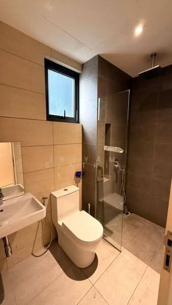 Kediaman Servis untuk Disewa di Sky Meridien - Irsyam Sjatria - Bathroom - PropertyGuru.com.my