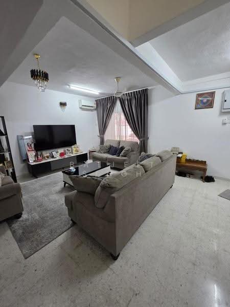 2-storey Terraced House for Sale in Subang Jaya (Selangor) - Baljeet Singh - Living Room - PropertyGuru.com.my