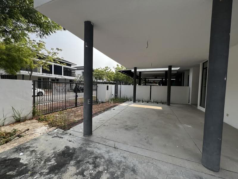 Rumah Berkembar untuk Dijual di Dengkil (Selangor) - George Lim - Exterior - PropertyGuru.com.my