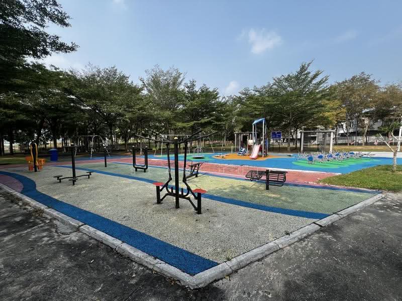Rumah Berkembar untuk Dijual di Dengkil (Selangor) - George Lim - Exterior - PropertyGuru.com.my
