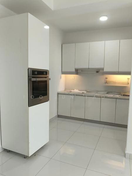 Pangsapuri untuk Dijual di Austin Suites (Permata Austin) - Foo Jun Tao - Kitchen - PropertyGuru.com.my