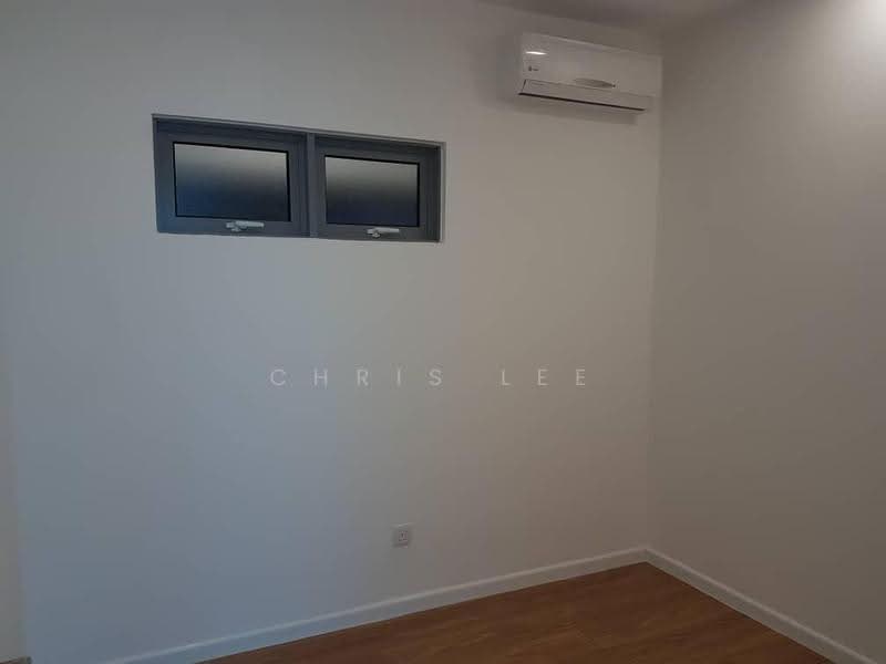 Condominium for Sale at Lakefront Residence - Chris Lee - Interior - PropertyGuru.com.my