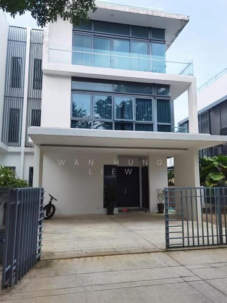 Rumah Berkembar untuk Disewa di Lake Fields (Sungai Besi) - Wan Hung Liew - Exterior - PropertyGuru.com.my