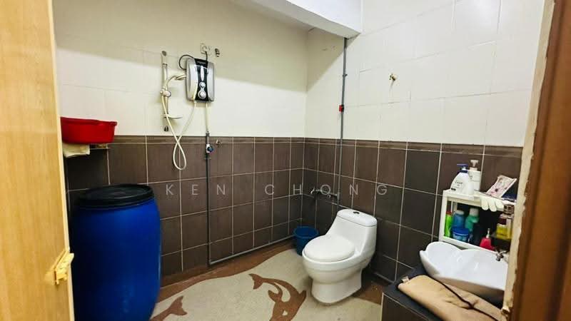 Rumah Teres 2-Tingkat untuk Dijual di Rawang Perdana (Rawang) - Ken Chong - Bathroom - PropertyGuru.com.my