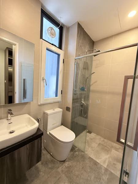 Condominium for Sale at Iconic Skies - Barry Lim - Bathroom - PropertyGuru.com.my