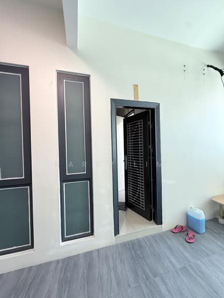 Condominium for Sale at Iconic Skies - Barry Lim - Entrance - PropertyGuru.com.my