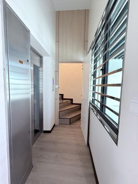 Condominium for Sale at Iconic Skies - Barry Lim - Corridor - PropertyGuru.com.my