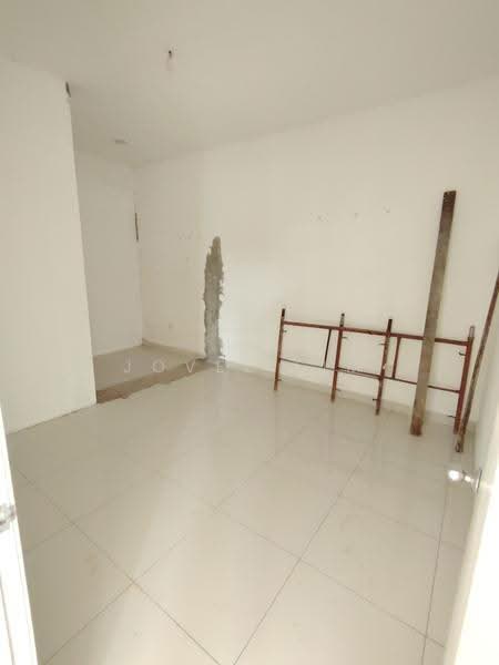 Semi-Detached House for Sale in Taman Pulai Hijauan (Skudai) - Jovel Lim - Interior - PropertyGuru.com.my