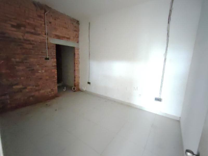 Semi-Detached House for Sale in Taman Pulai Hijauan (Skudai) - Jovel Lim - Interior - PropertyGuru.com.my