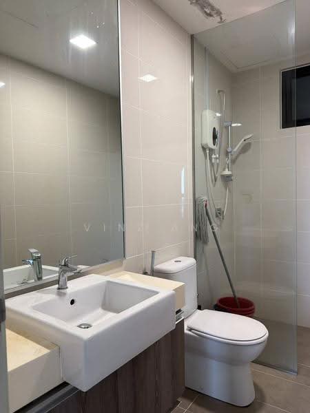 Service Residence for Rent at Southkey Mosaic - Vinz Ang - Bathroom - PropertyGuru.com.my