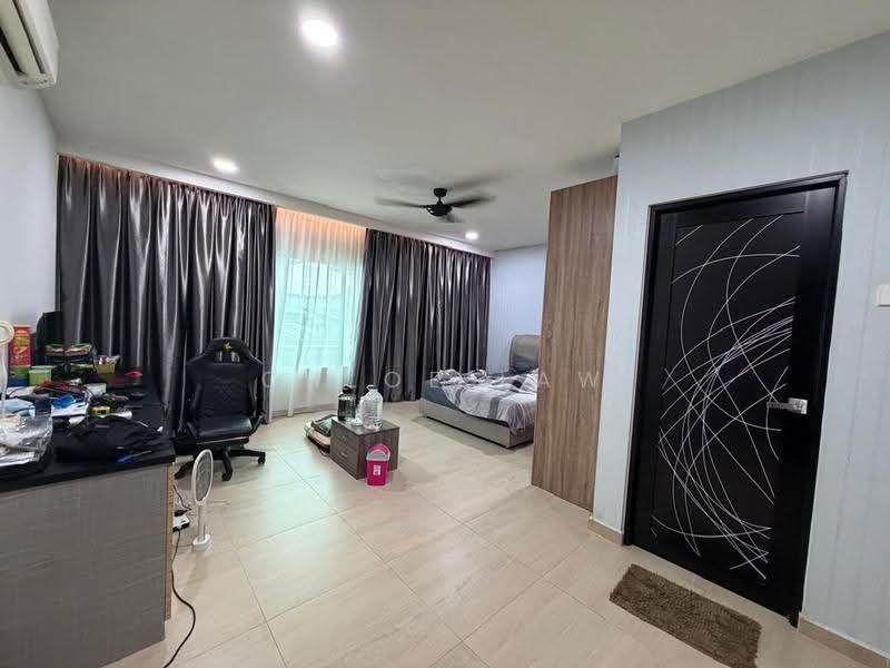 Semi-Detached House for Sale in Taman Desa Tebrau (Tebrau) - Chloe Law - Bedroom - PropertyGuru.com.my