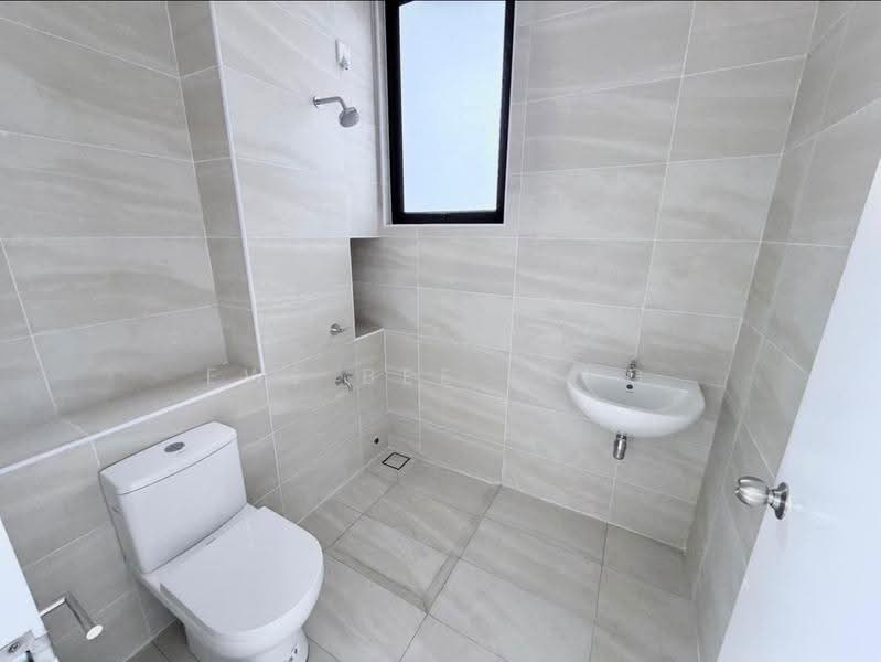 2-storey Terraced House for Sale in Taman Ekoflora (Johor Bahru) - Ewe Bee Leng - Bathroom - PropertyGuru.com.my