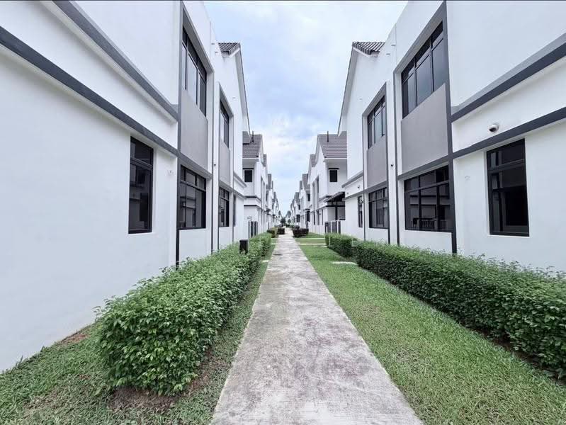 2-storey Terraced House for Sale in Taman Ekoflora (Johor Bahru) - Ewe Bee Leng - Exterior - PropertyGuru.com.my