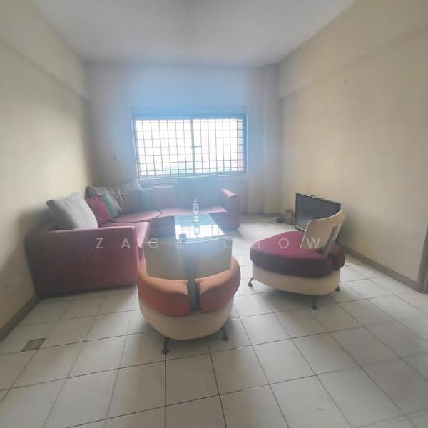 Apartment for Sale at Larkin Utama (Menara Metro Larkin) - Zack Chow - Living Room - PropertyGuru.com.my