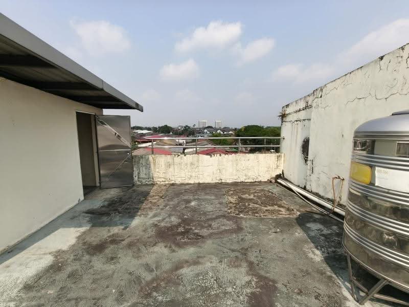 Shop for Sale in Taman Ungku Tun Aminah (Skudai) - Jin Teok - Roof - PropertyGuru.com.my