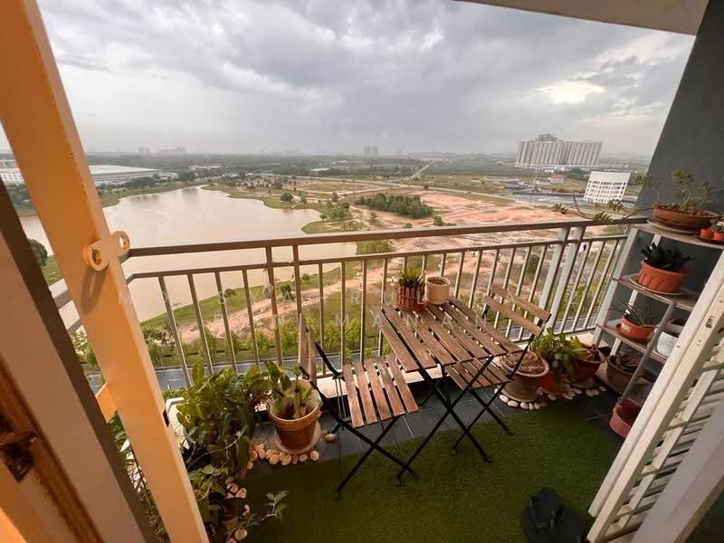Kediaman Servis untuk Disewa di Vega Residensi 1 - Md Syahrul Faez Bin Manan - Balcony - PropertyGuru.com.my