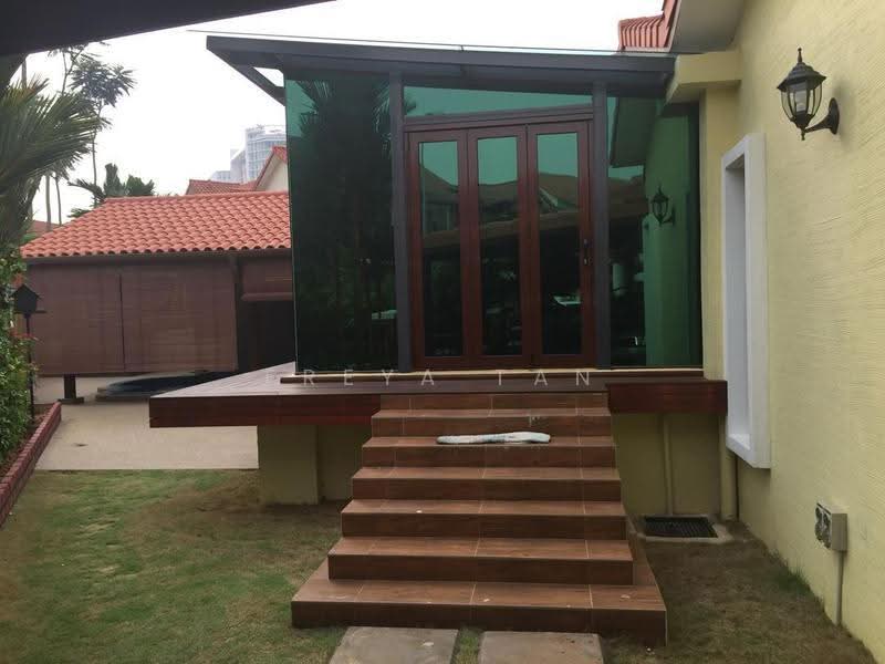 Rumah Teres untuk Dijual di Bukit Jelutong (Shah Alam) - Freya Tan - PropertyGuru.com.my