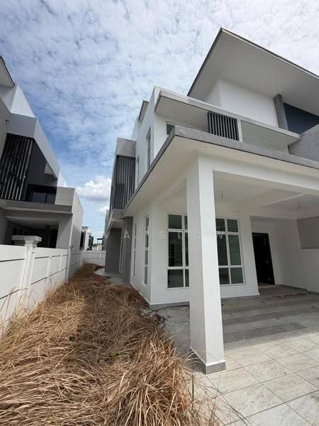 Rumah Kluster untuk Dijual di Skudai (Johor) - Eva Siow - Exterior - PropertyGuru.com.my