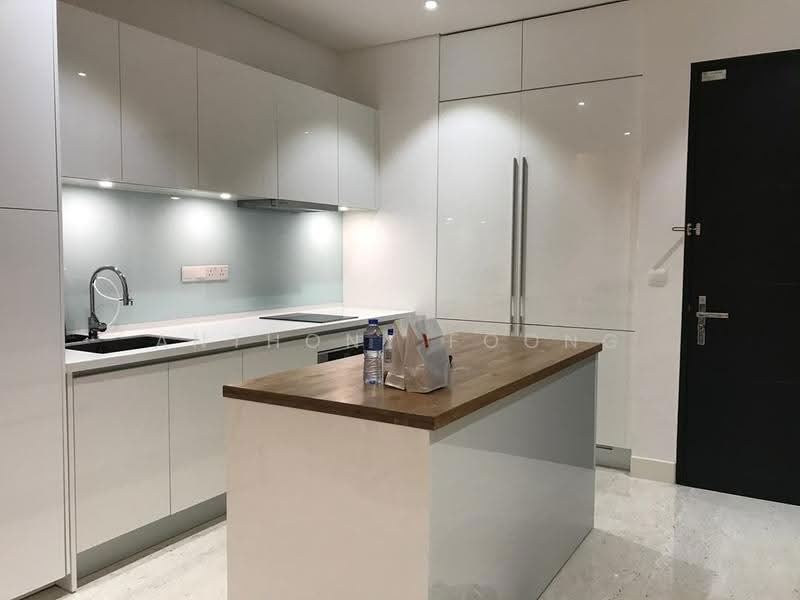 Service Residence for Rent at Banyan Tree Signatures - Anthony Foong - Kitchen - PropertyGuru.com.my